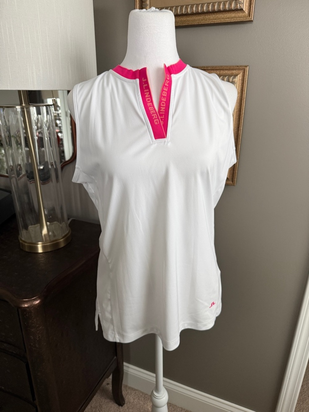 J.Lindeberg White Sleeveless Tank with Pink Neck Trim